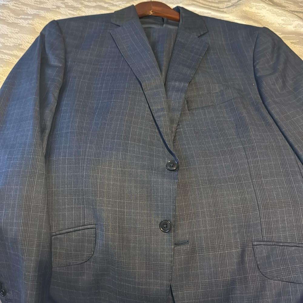Suit